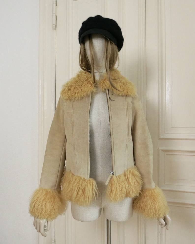 Suede jacket with fur