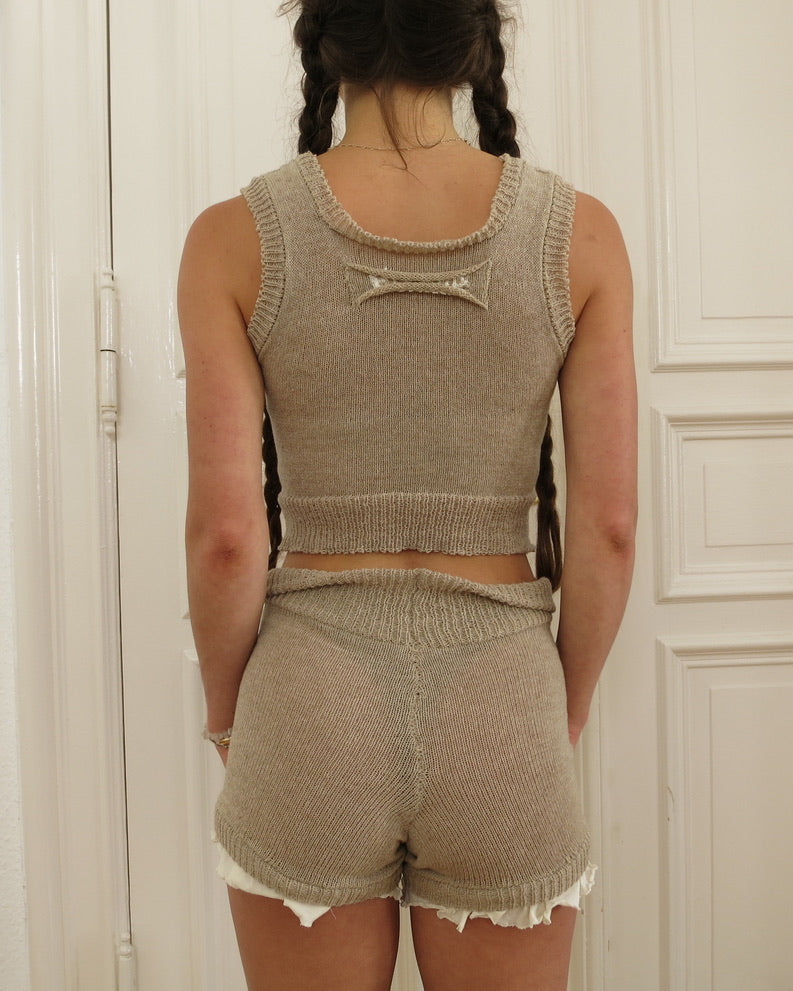 eithne padraigin ni bhraonain - crop top and shorts set
