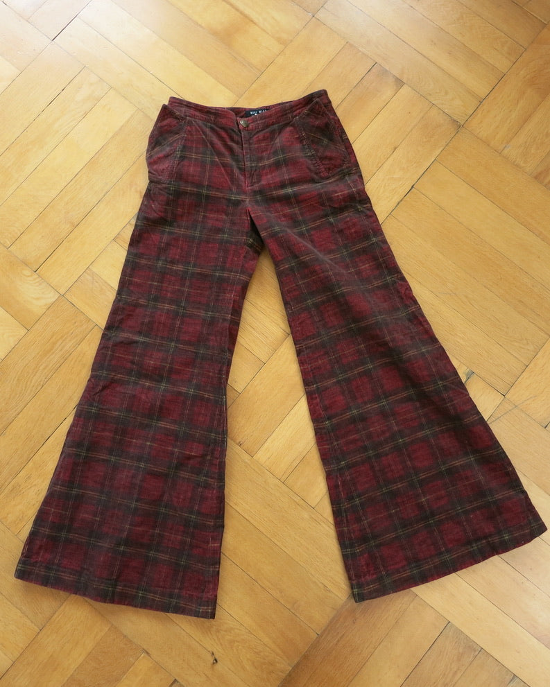 Tartan flares