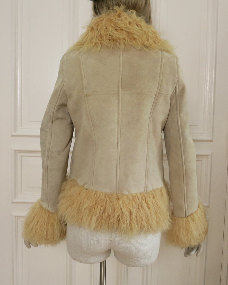 Suede jacket with fur