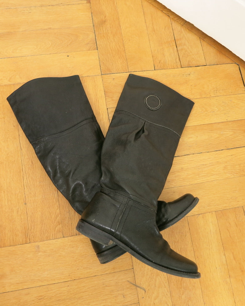 Black leather riding boots