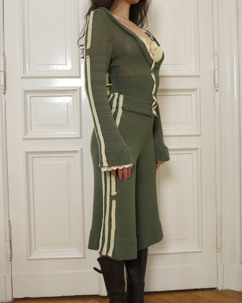 eithne padraigin ni bhraonain jockette milkmaid onesie
