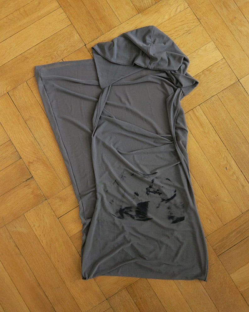 ex-myszka "mother" embryo dress