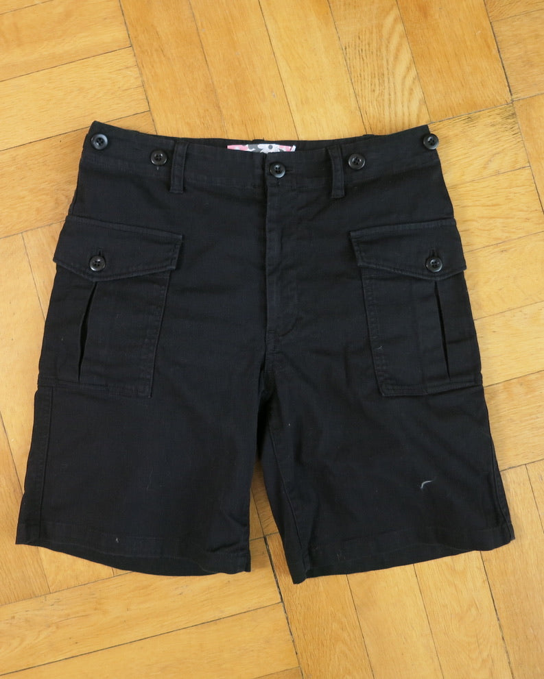 Gomme shorts with butt pocket