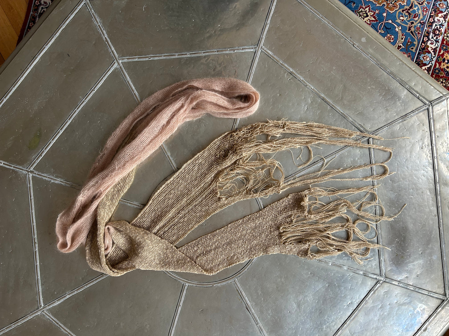 annina “les sœurs” mohair distressed scarf