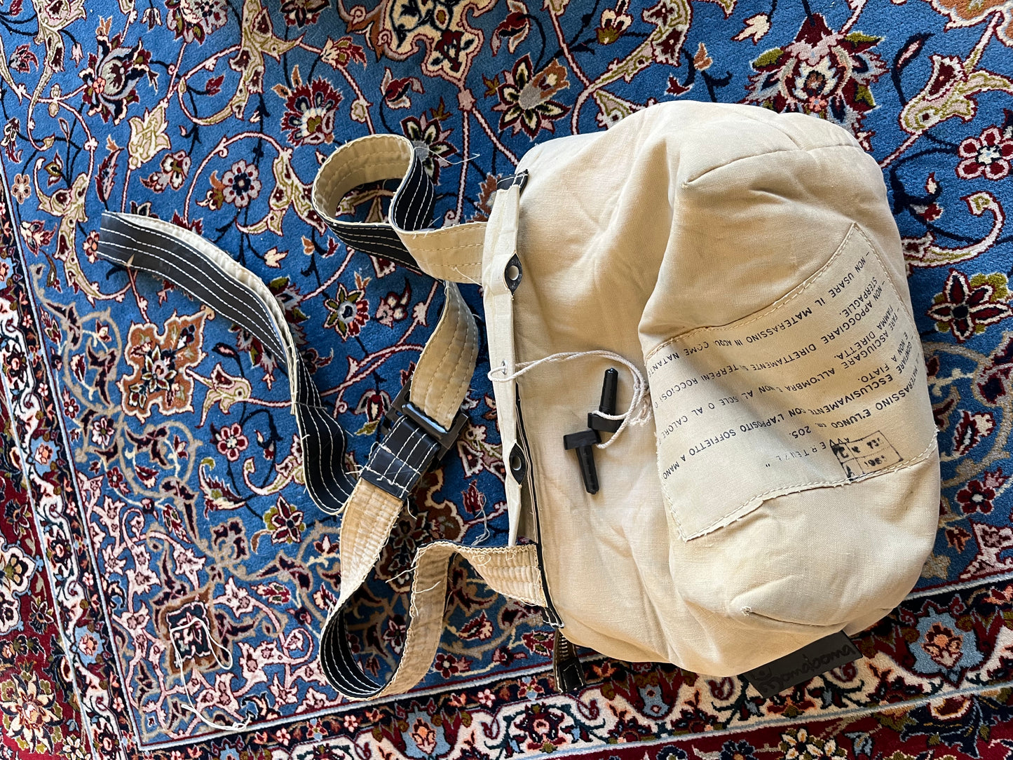 Rubber passenger bag