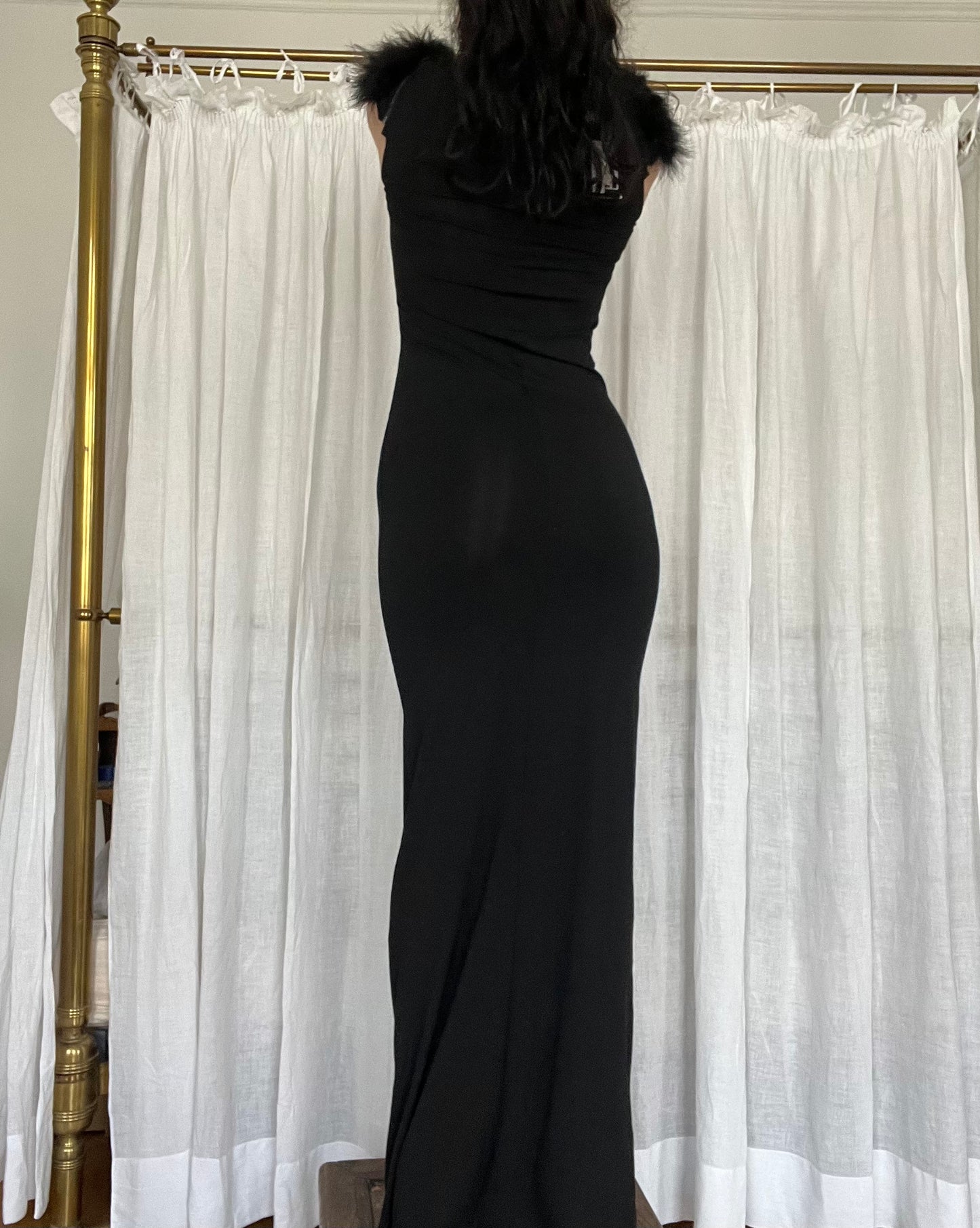 Bodycon jersey long dress with feathers