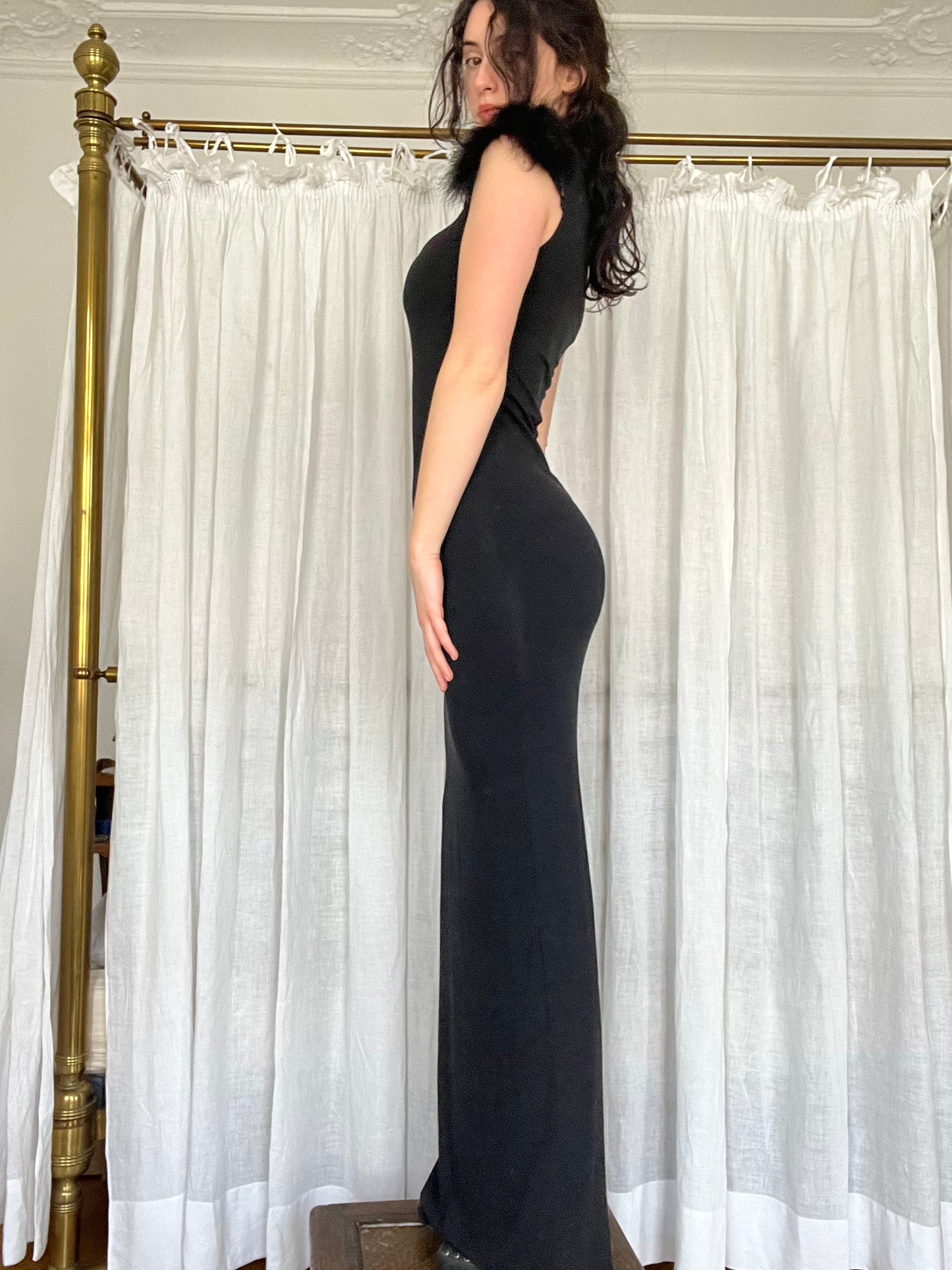 Bodycon jersey long dress with feathers