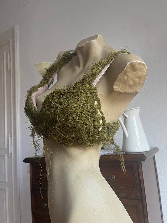 Annina Moss bra