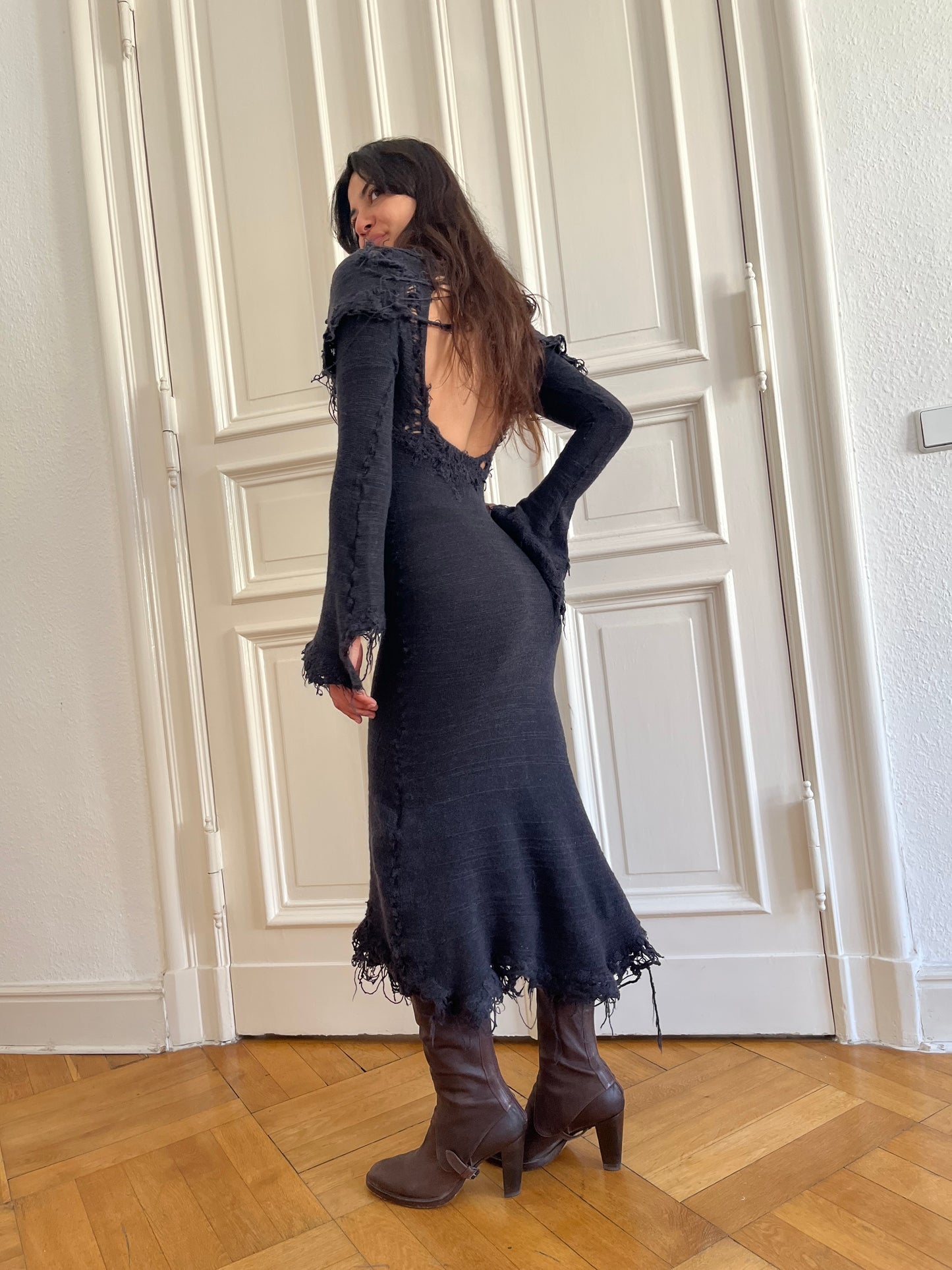 annina wool midi dress
