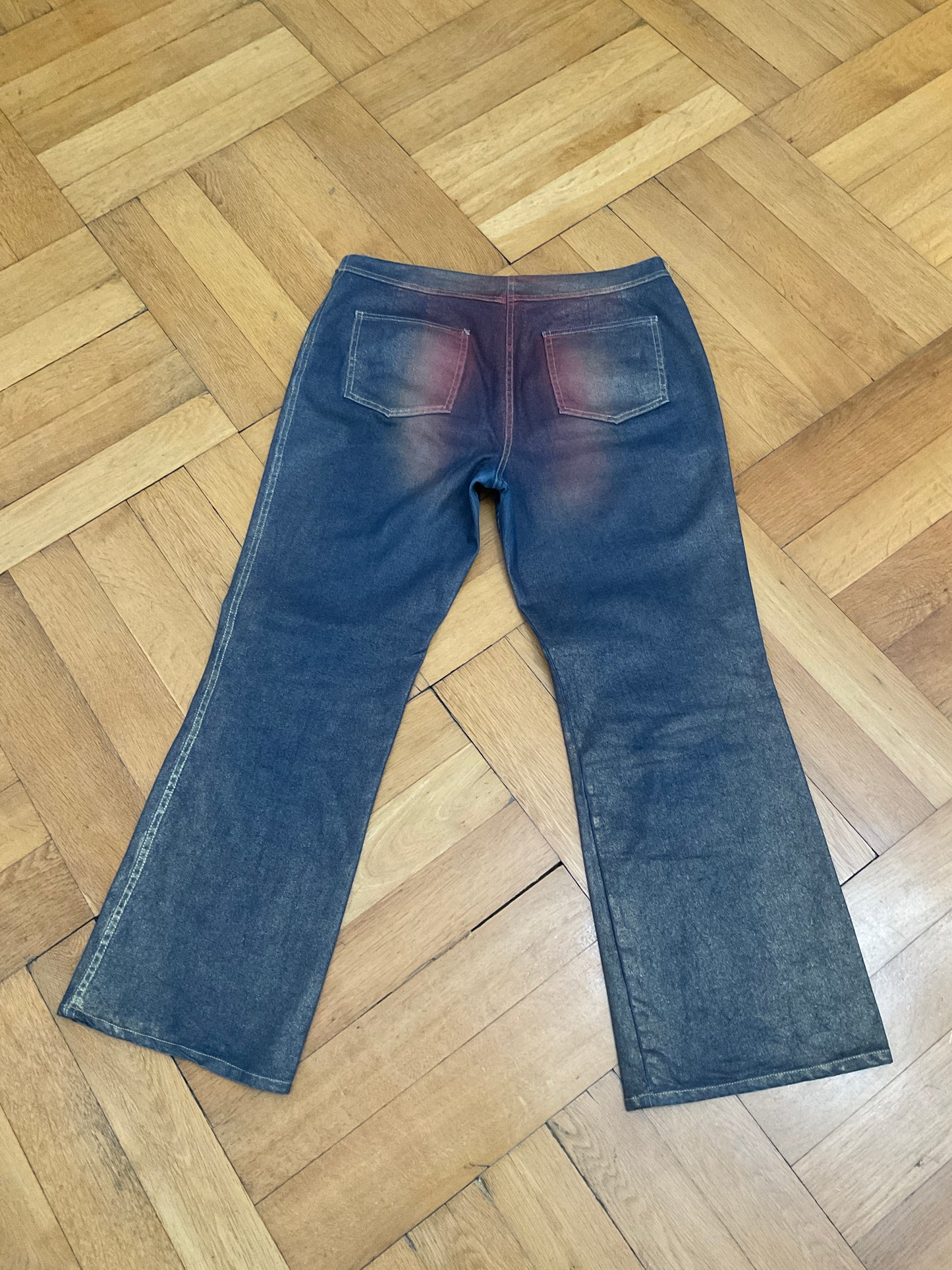 Airbrushed jeans