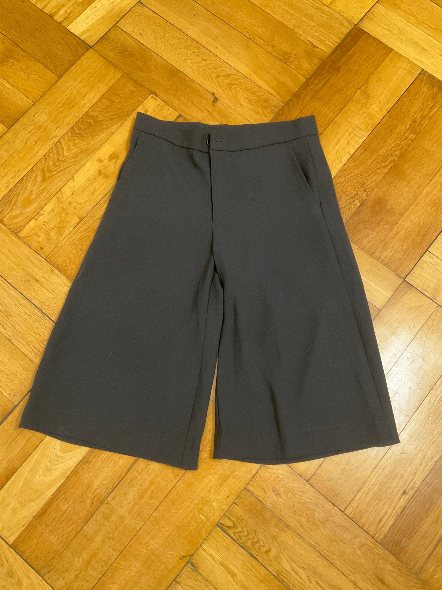 Chic office shorts