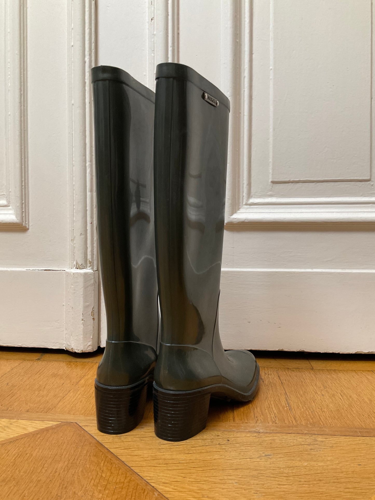 Rubber boots