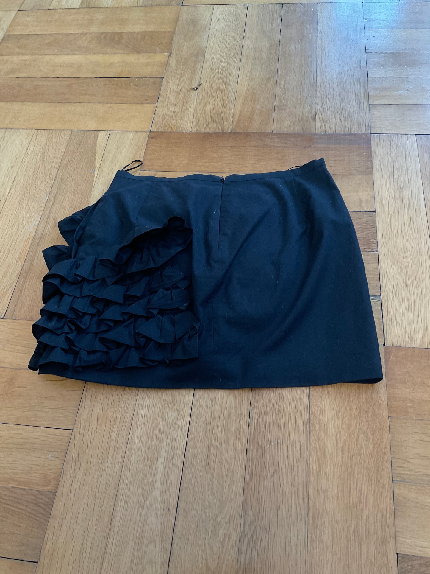 Ruffled skirt