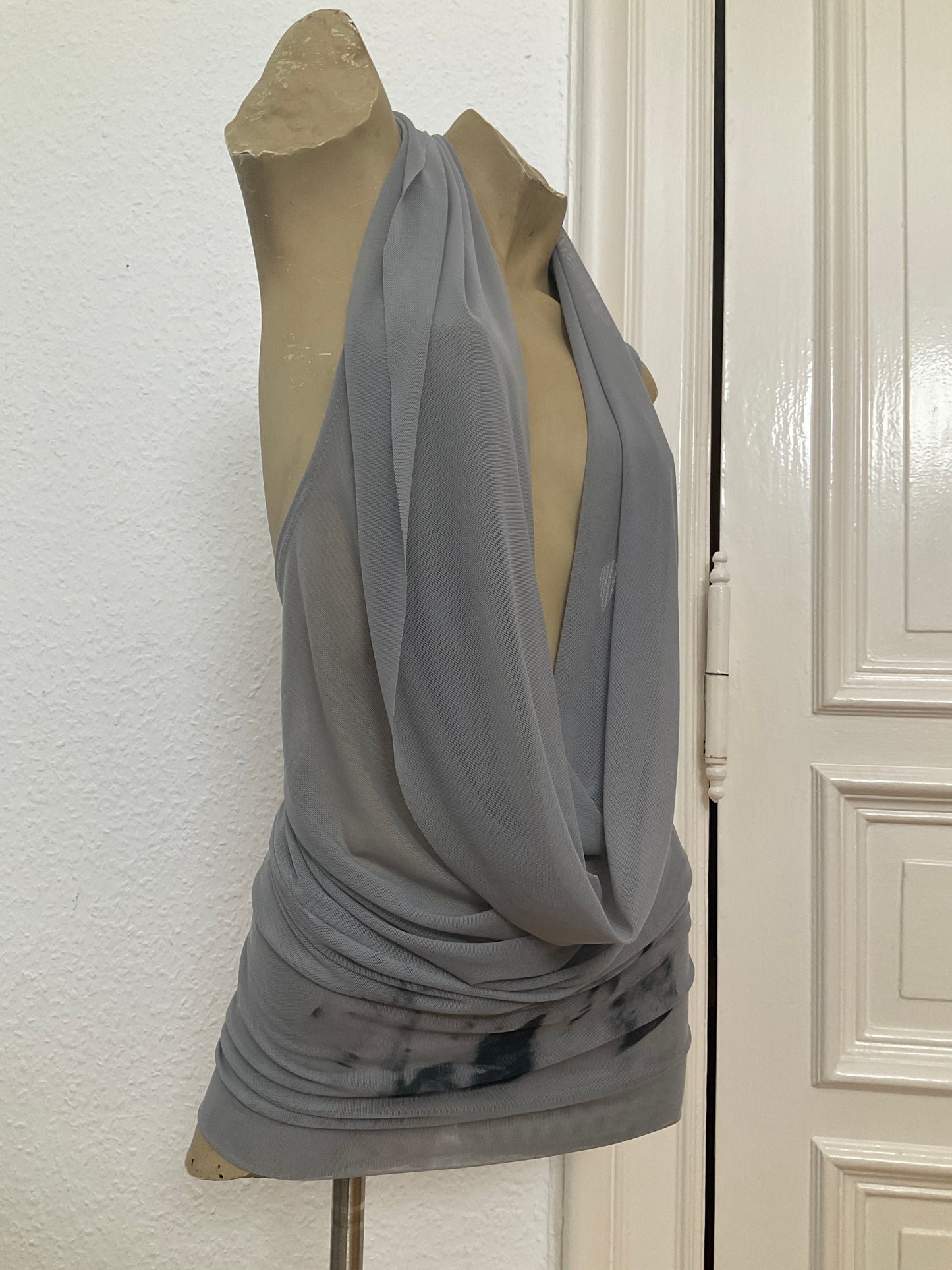 ex-myszka "birth" embryo dress
