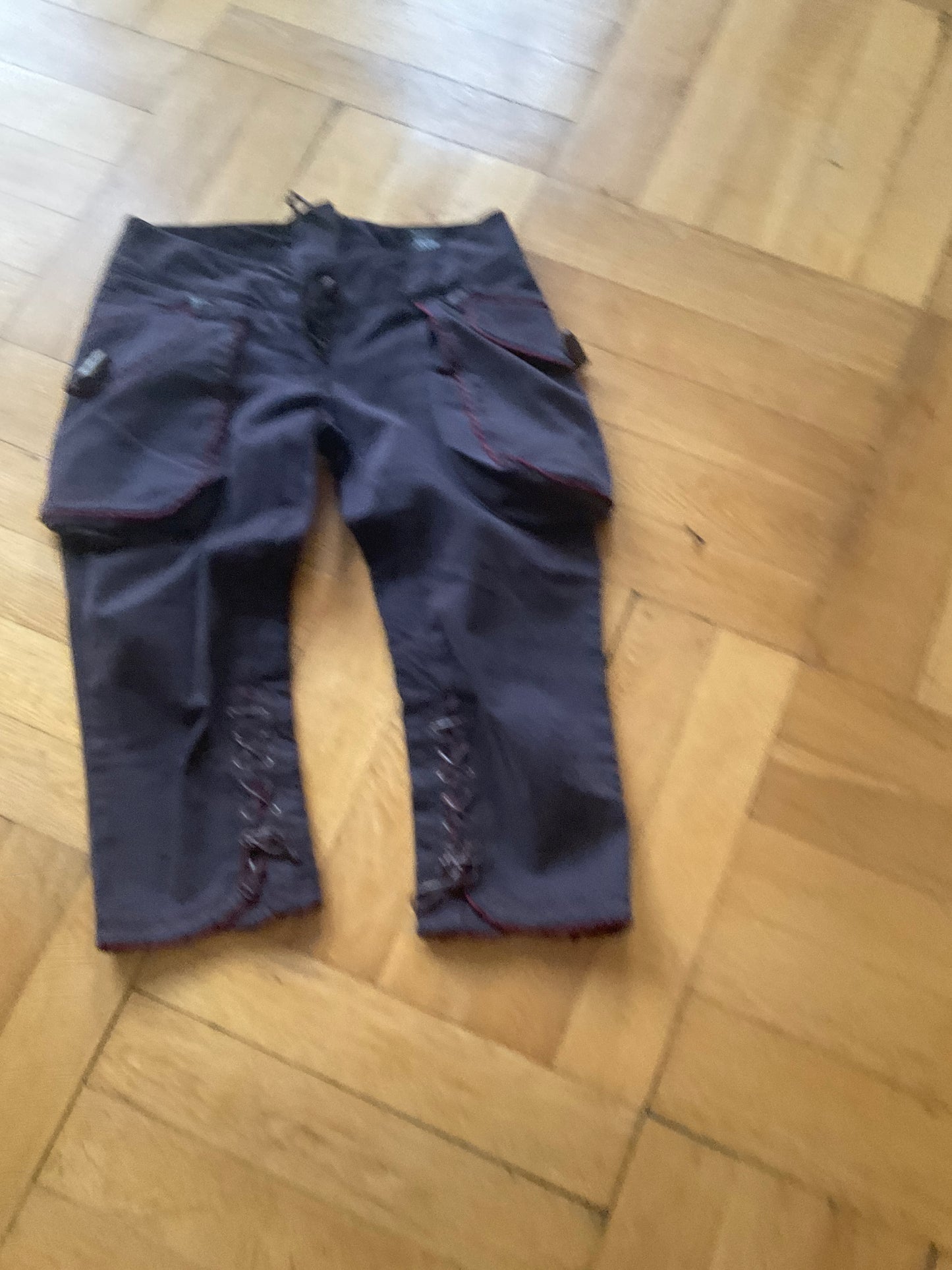 Pirate pants with lacing