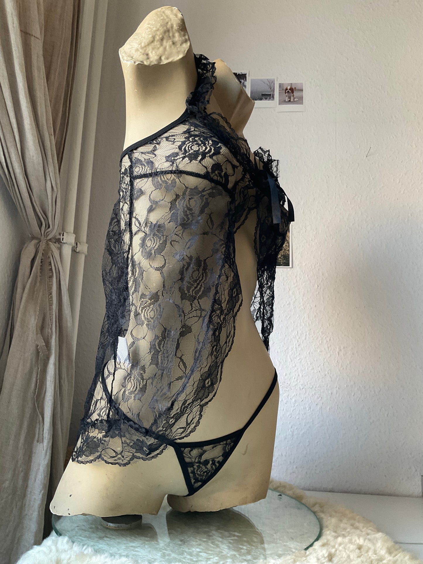 Lace lingerie set
