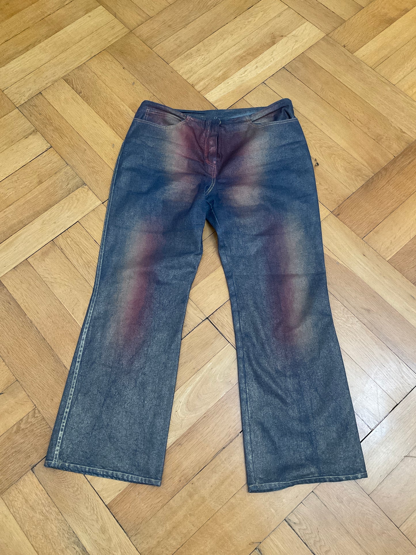 Airbrushed jeans