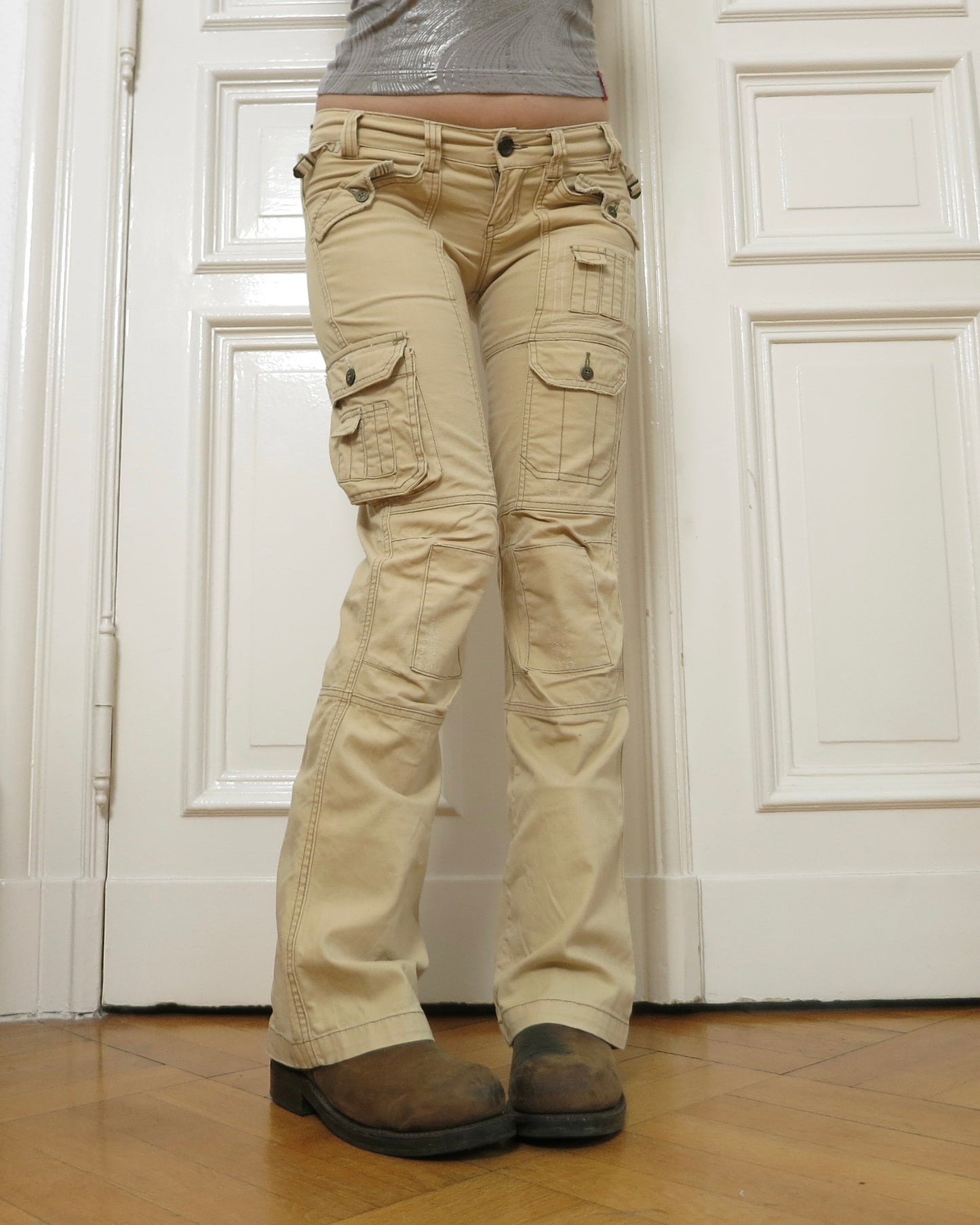 Lara Croft low waisted cargo pants