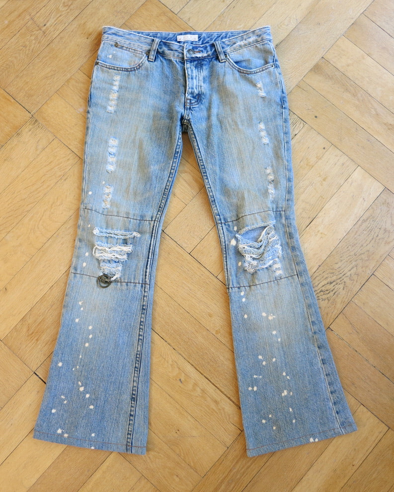 Ripped jeans