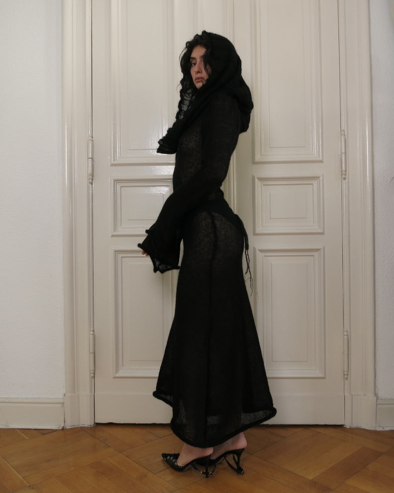eithne padraigin ni bhraonain ~ black mohair dress