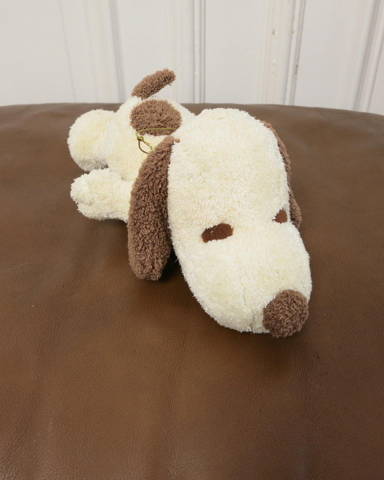 Snoozy Snoopy plushie