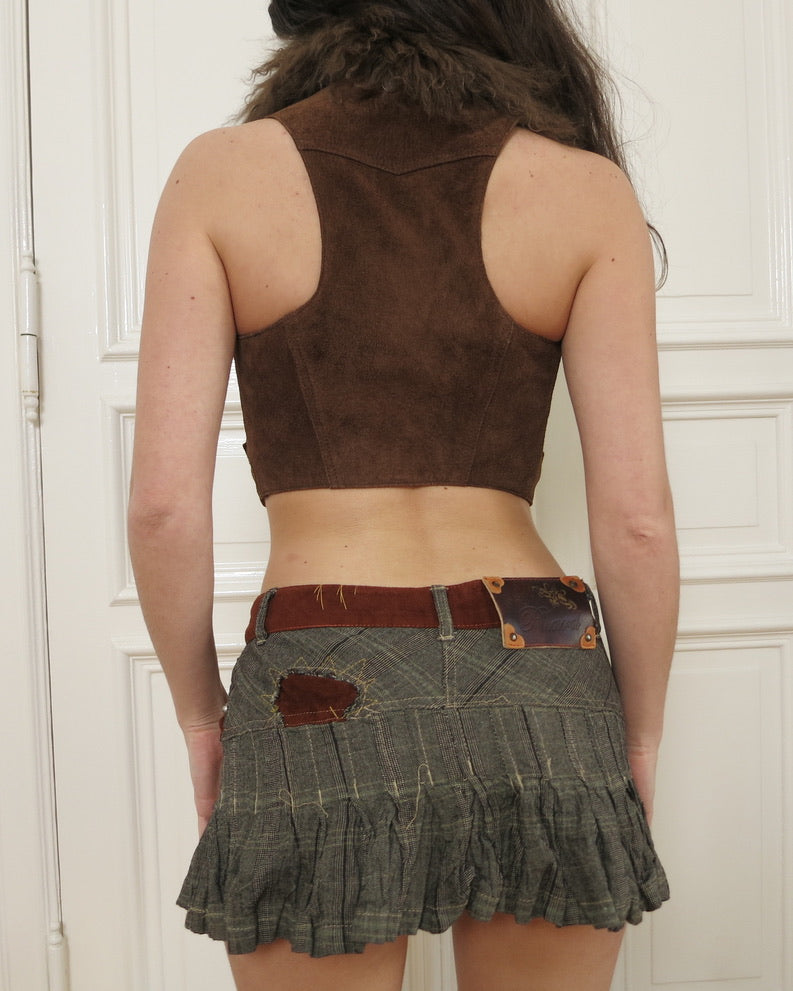 Suede vest with fur