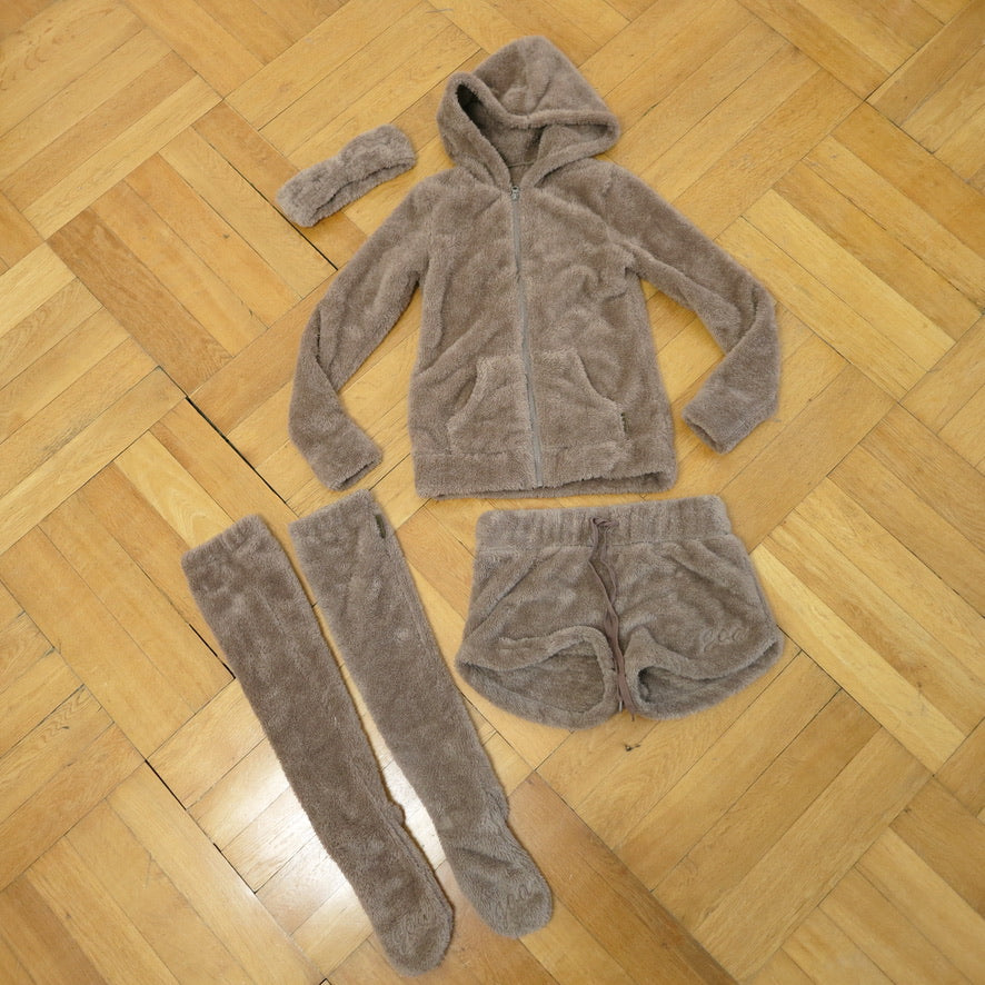 Cozy fluffy set