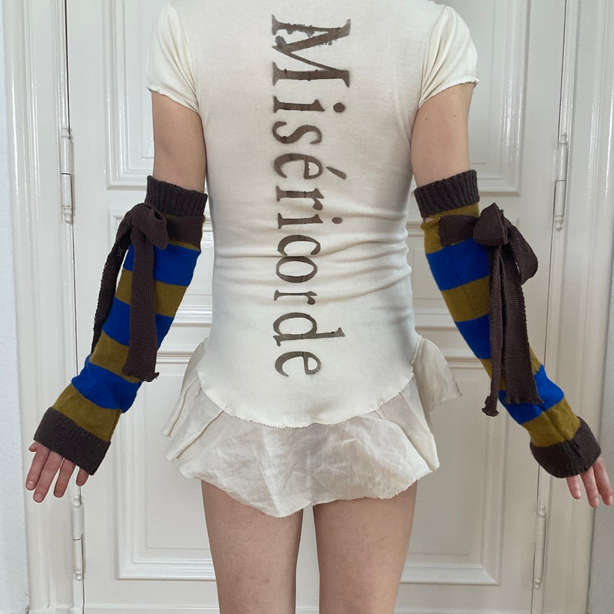 Natascha Domino ~ mohair sleeves with ribbons ii