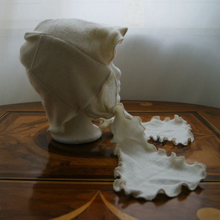 Ribbed orchid bonnet no. xvi