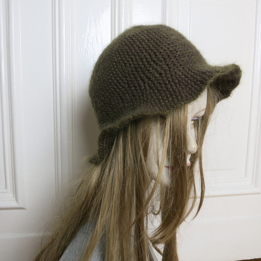 Natascha Domino ~ fluffy green crochet bucket