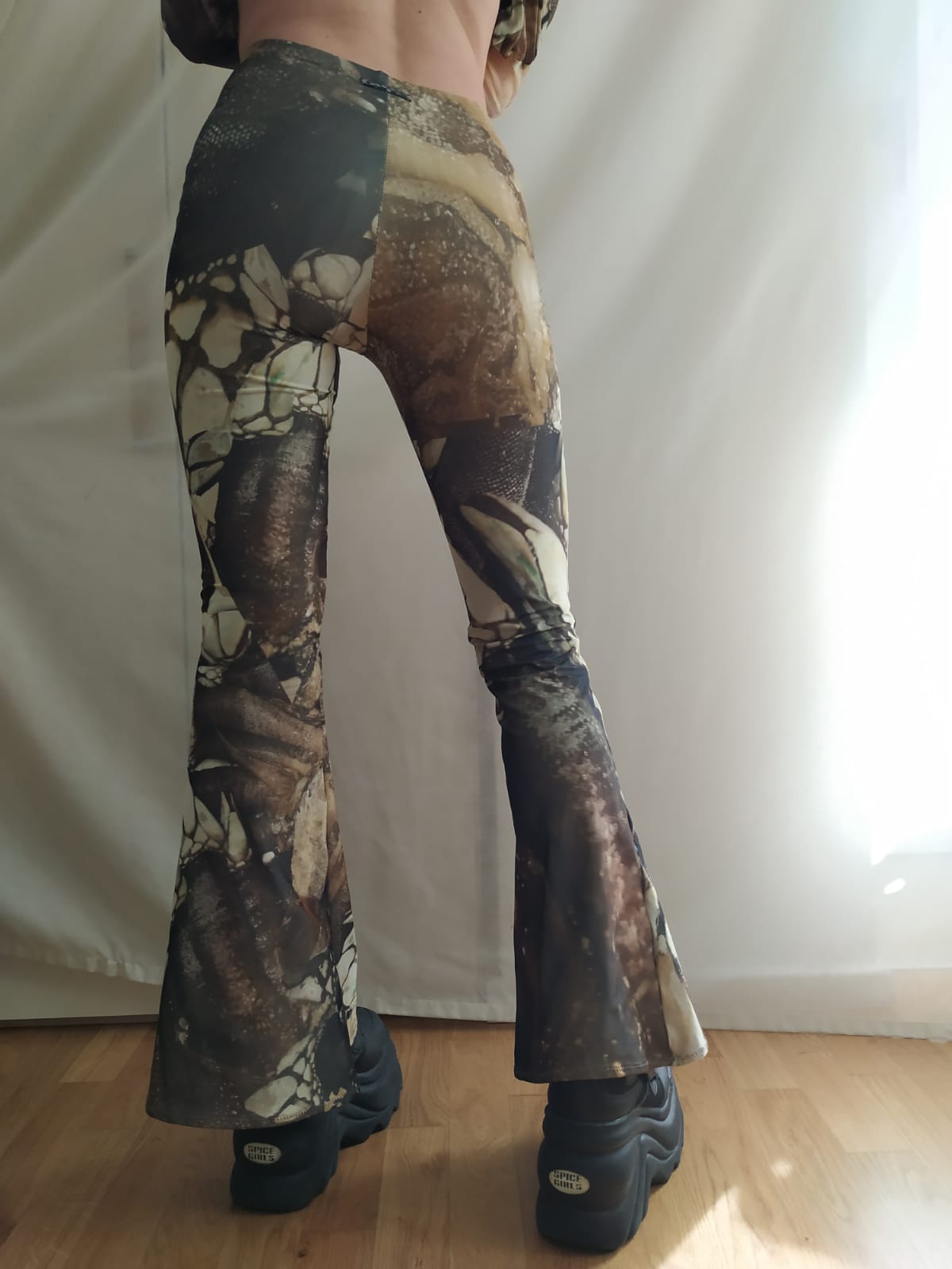 Flared leggings, size S