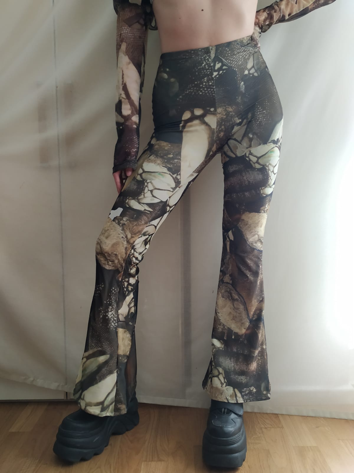 Flared leggings, size S
