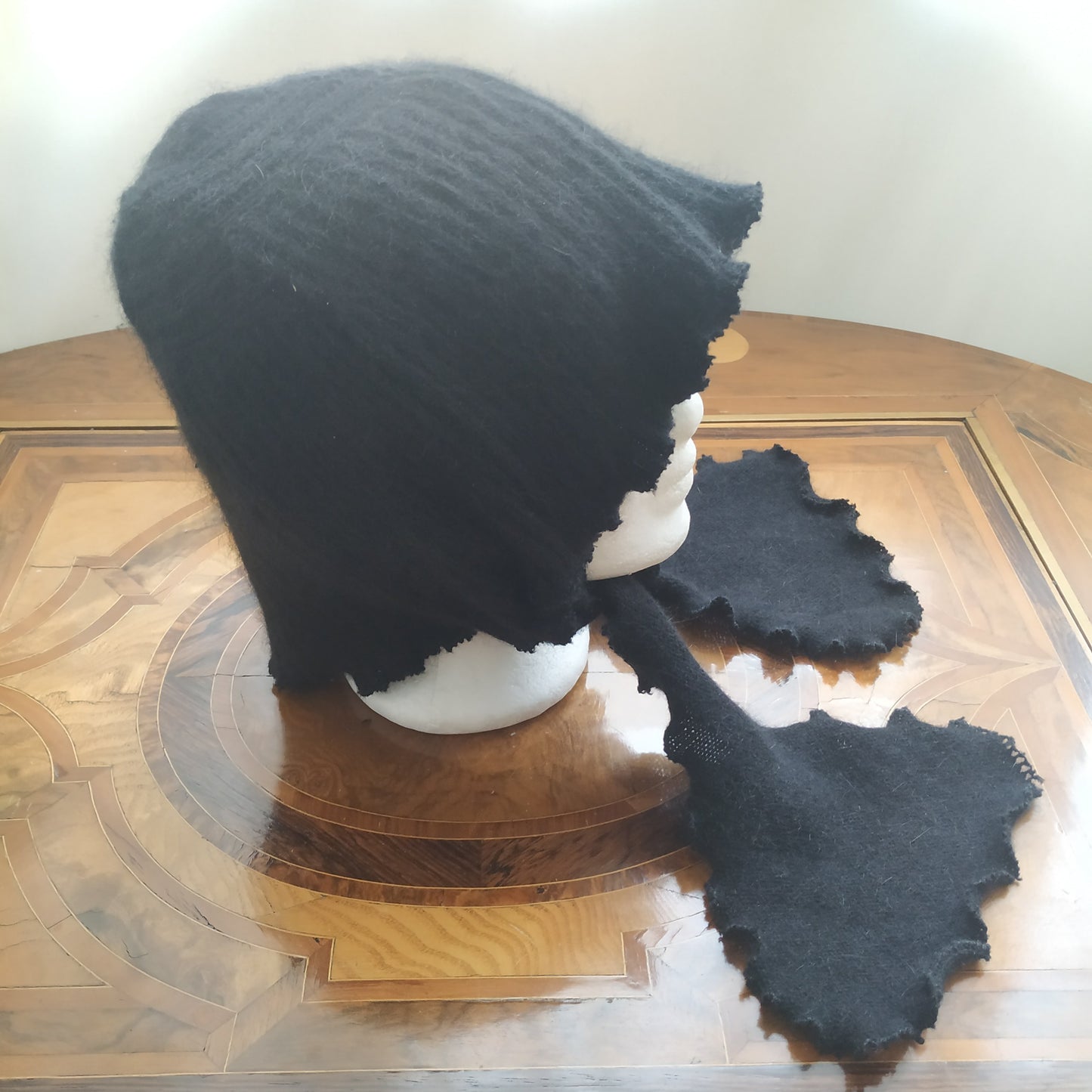 Black orchid bonnet no. xxviii