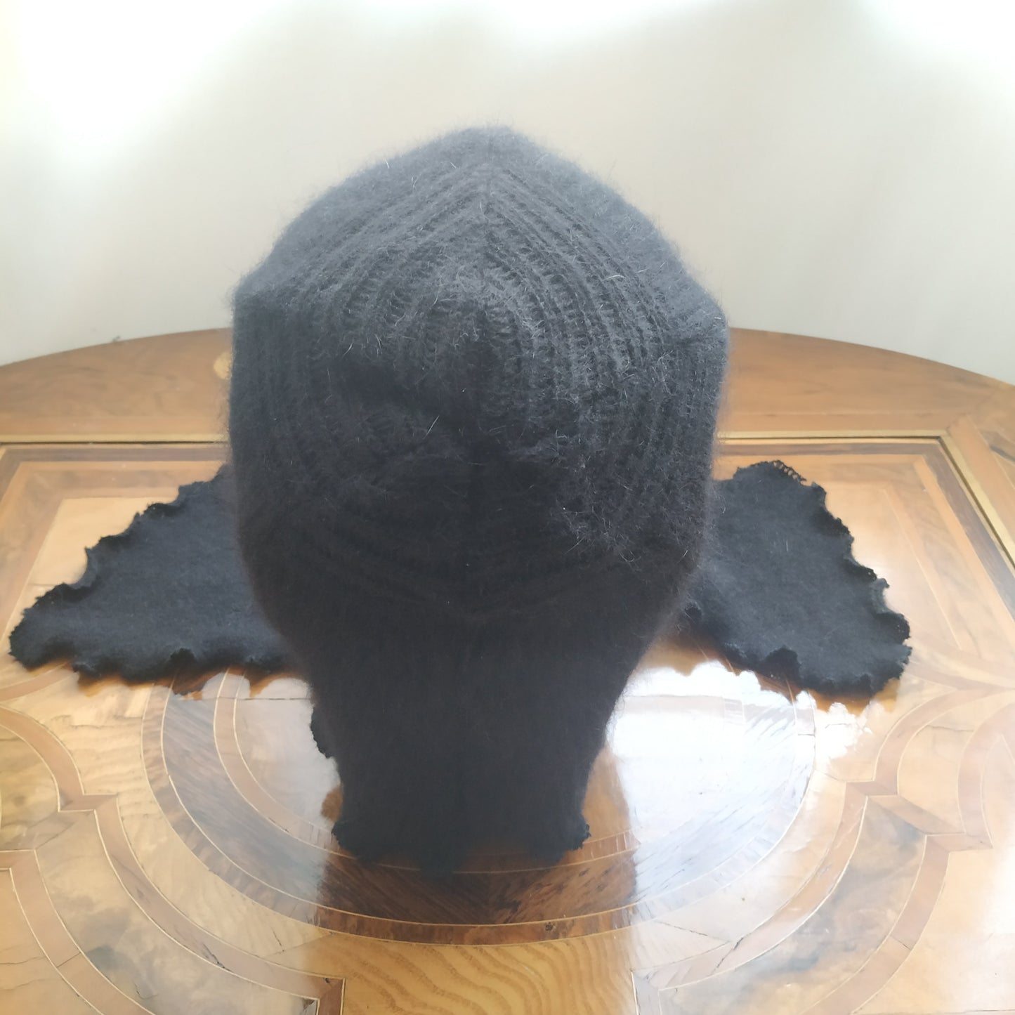 Black orchid bonnet no. xxviii
