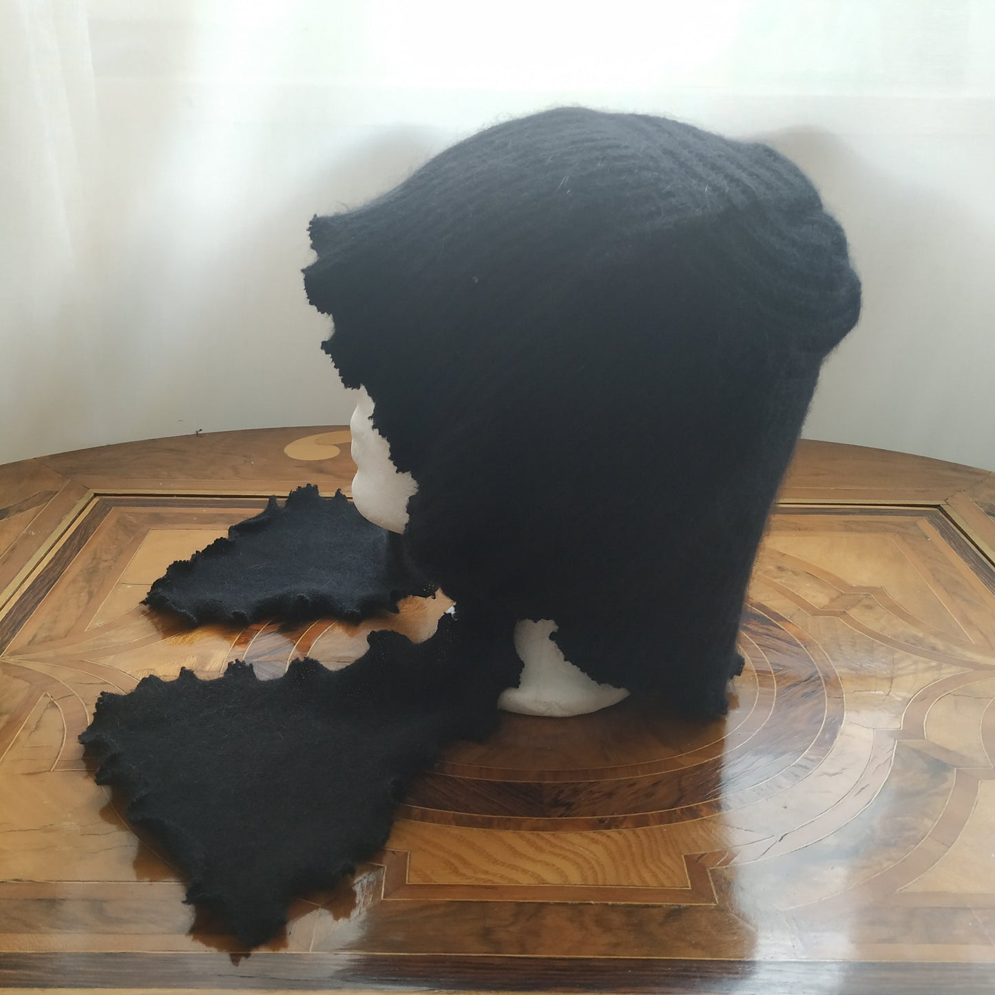 Black orchid bonnet no. xxviii