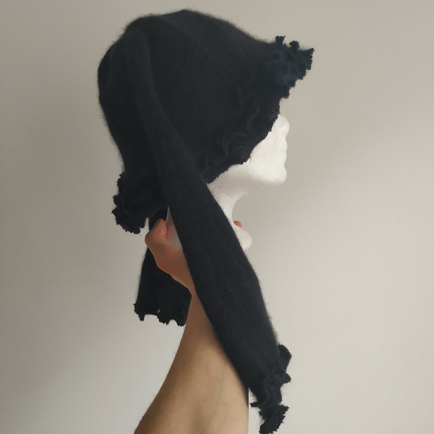 Black rose bonnet no. xxxiv