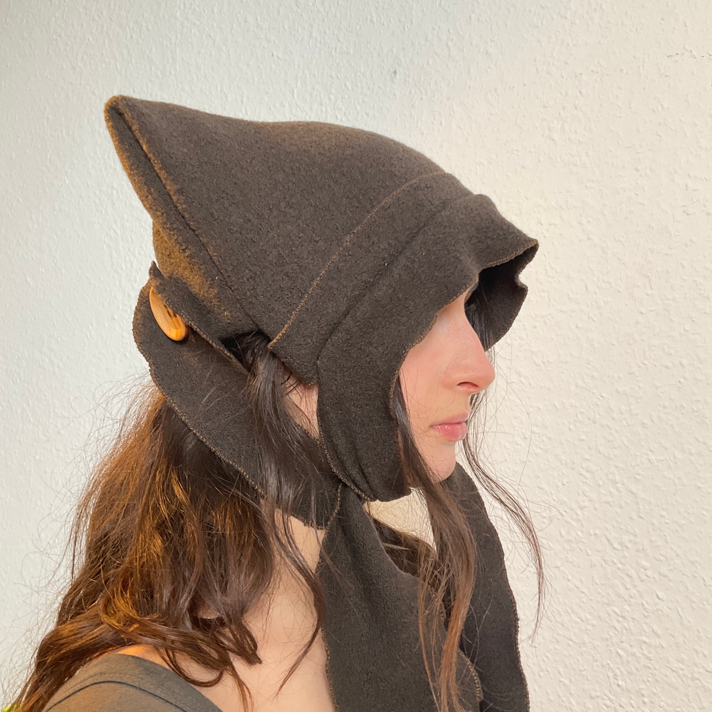 ꒰⑅ᵕ༚ᵕ꒱˖♡ dark brunette virgin wool maiden bonnet ♡˖꒰ᵕ༚ᵕ⑅꒱