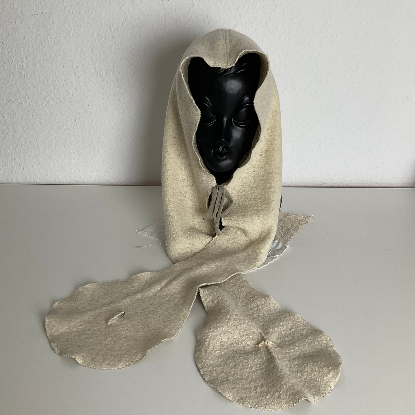 ꒰⑅ᵕ༚ᵕ꒱˖♡ hooded ivory stole in virgin wool, viscose and silk ♡˖꒰ᵕ༚ᵕ⑅꒱
