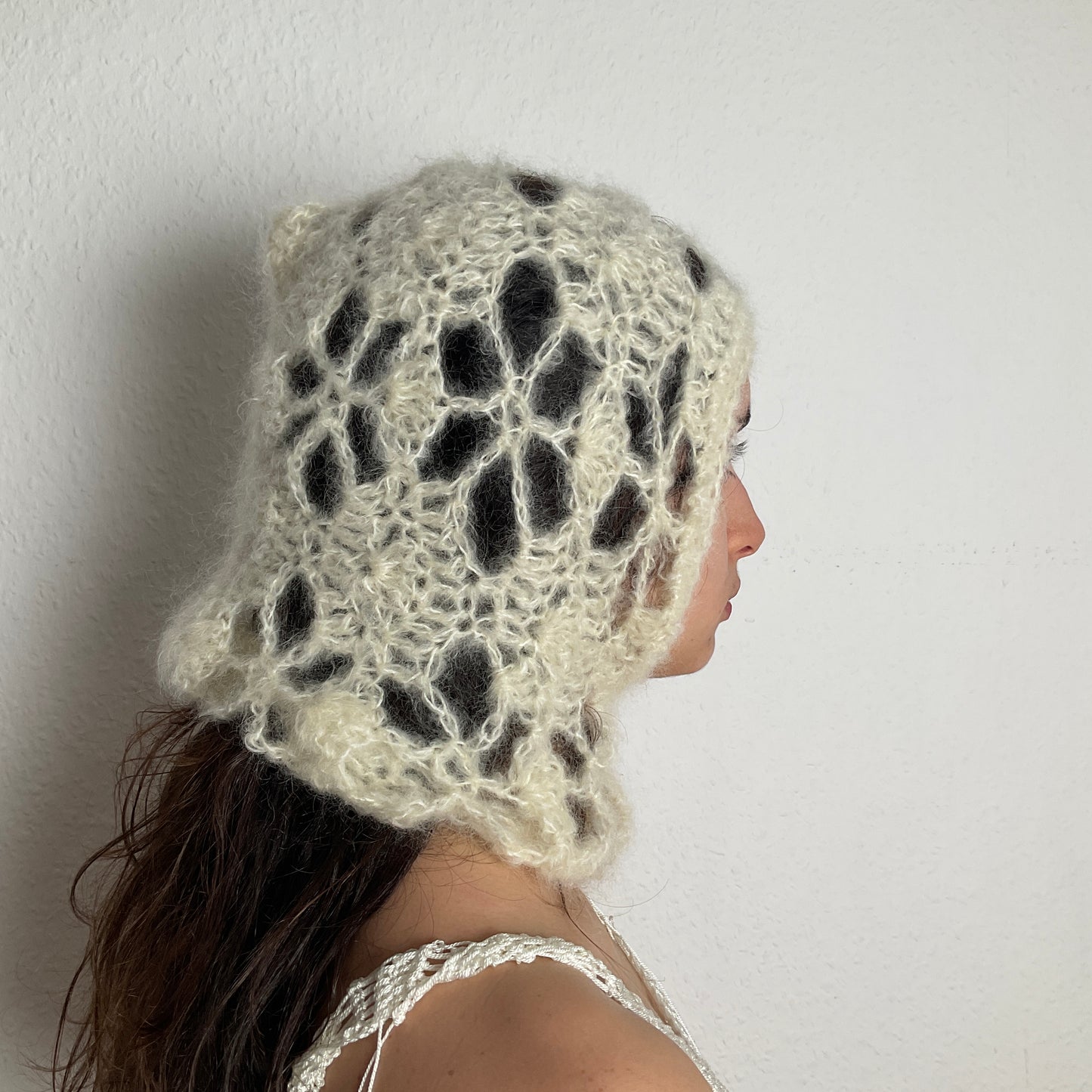 prototype ~ crochet balaclava from mođđe studio
