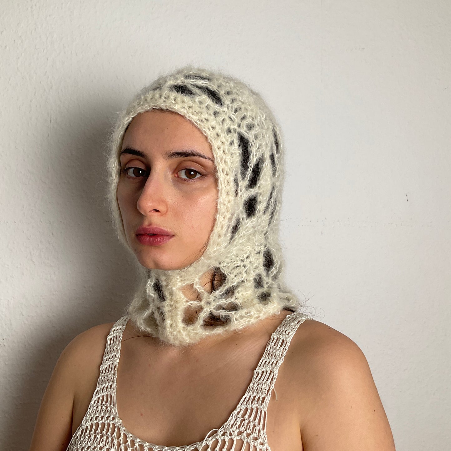 prototype ~ crochet balaclava from mođđe studio