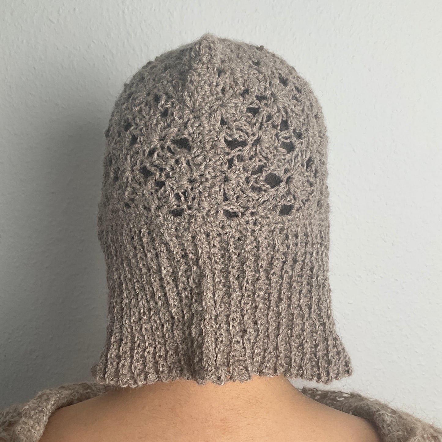 prototype 'helmet' ~ crochet balaclava from mođđe studio