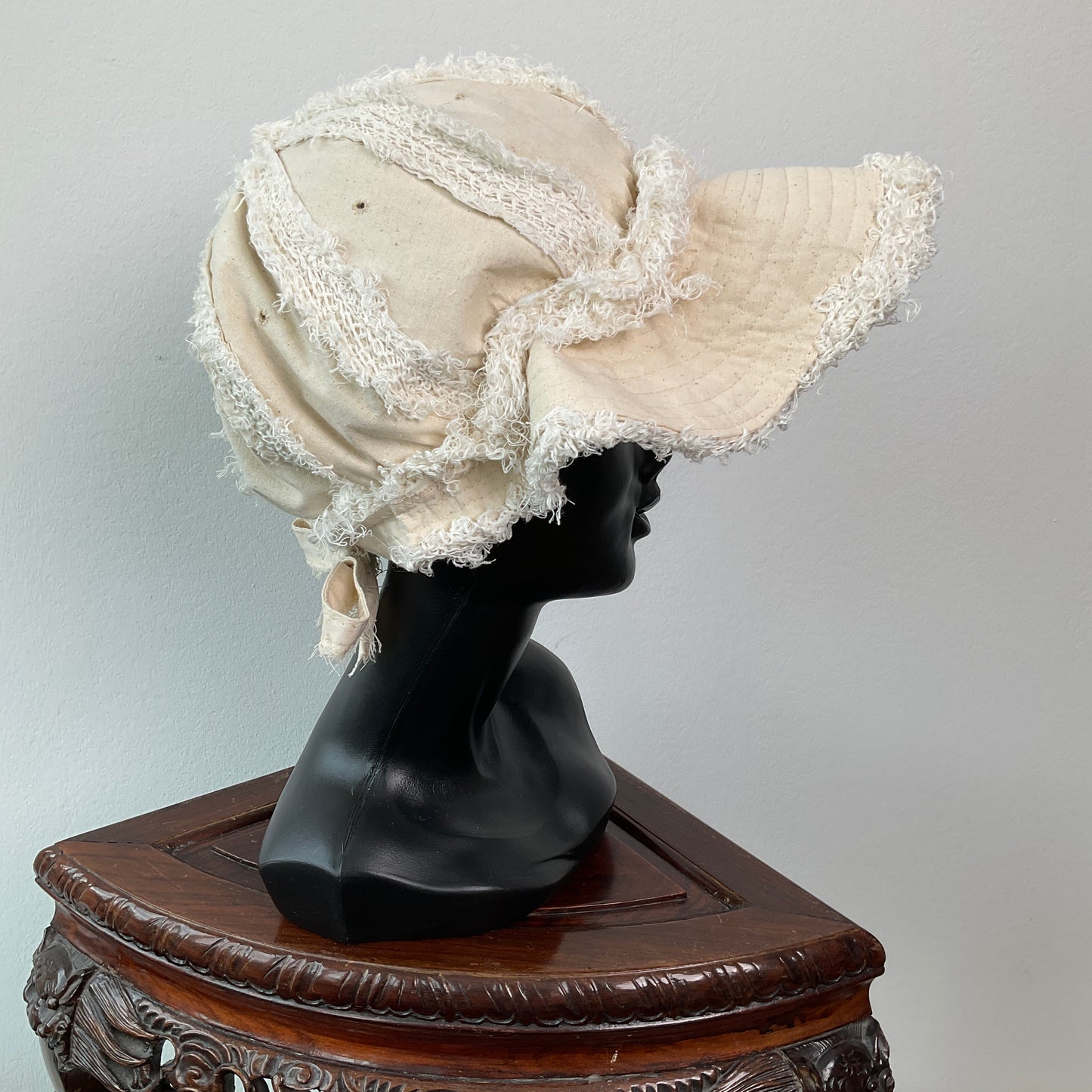 Shepherd sun bonnet