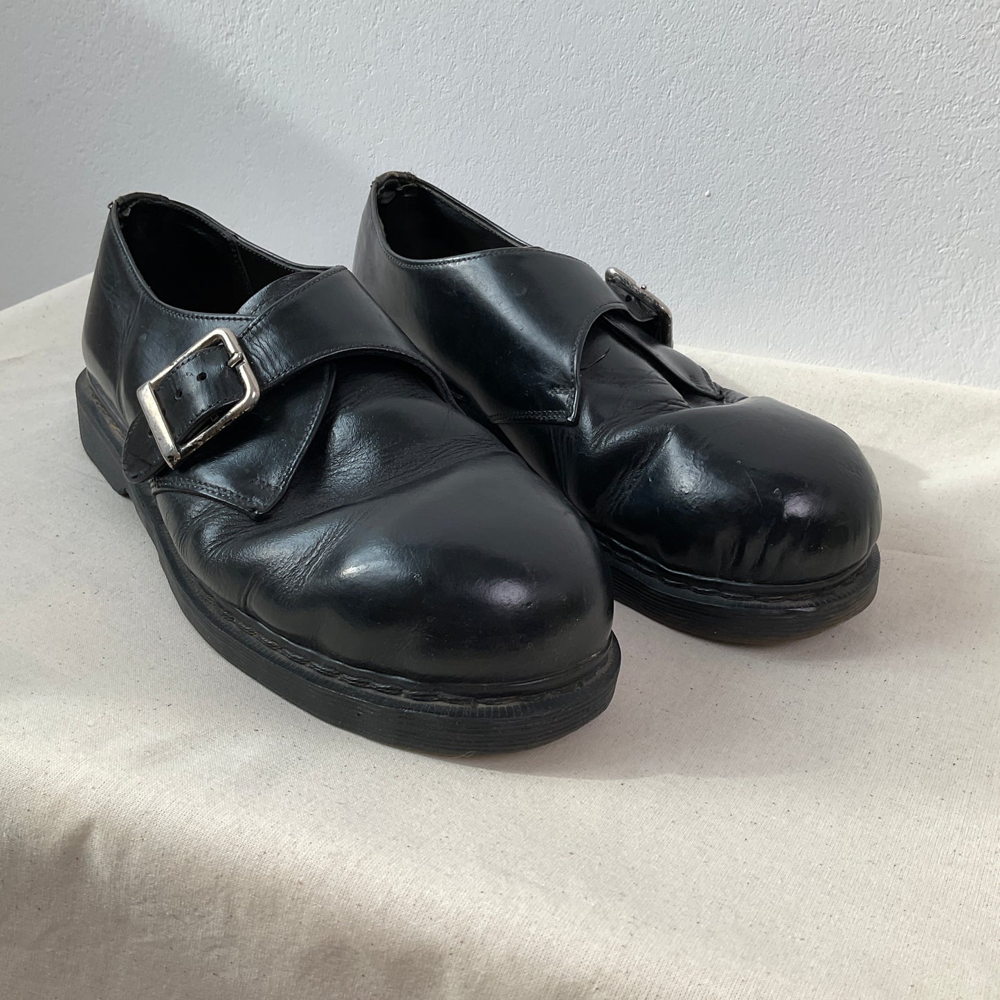 90s Dr. Martens w buckle and steel toe