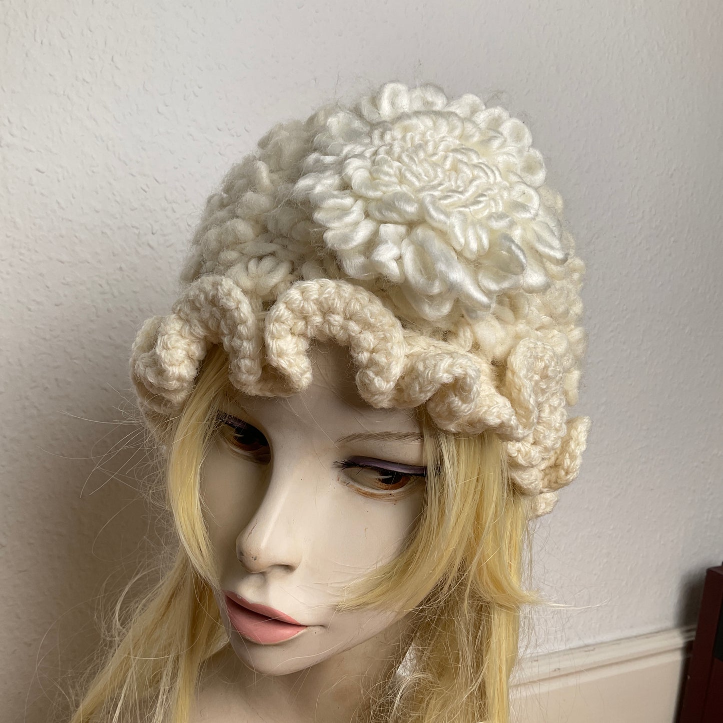 D&G cute chunky knit beanie