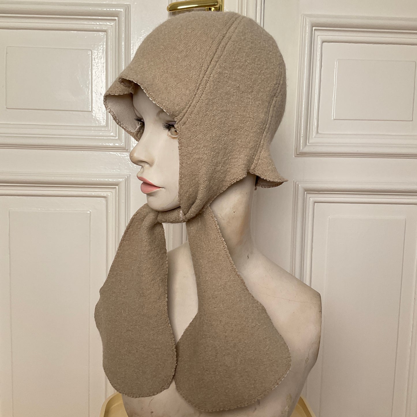 ꒰⑅ᵕ༚ᵕ꒱˖♡ beige virgin wool orchid bonnet ♡˖꒰ᵕ༚ᵕ⑅꒱