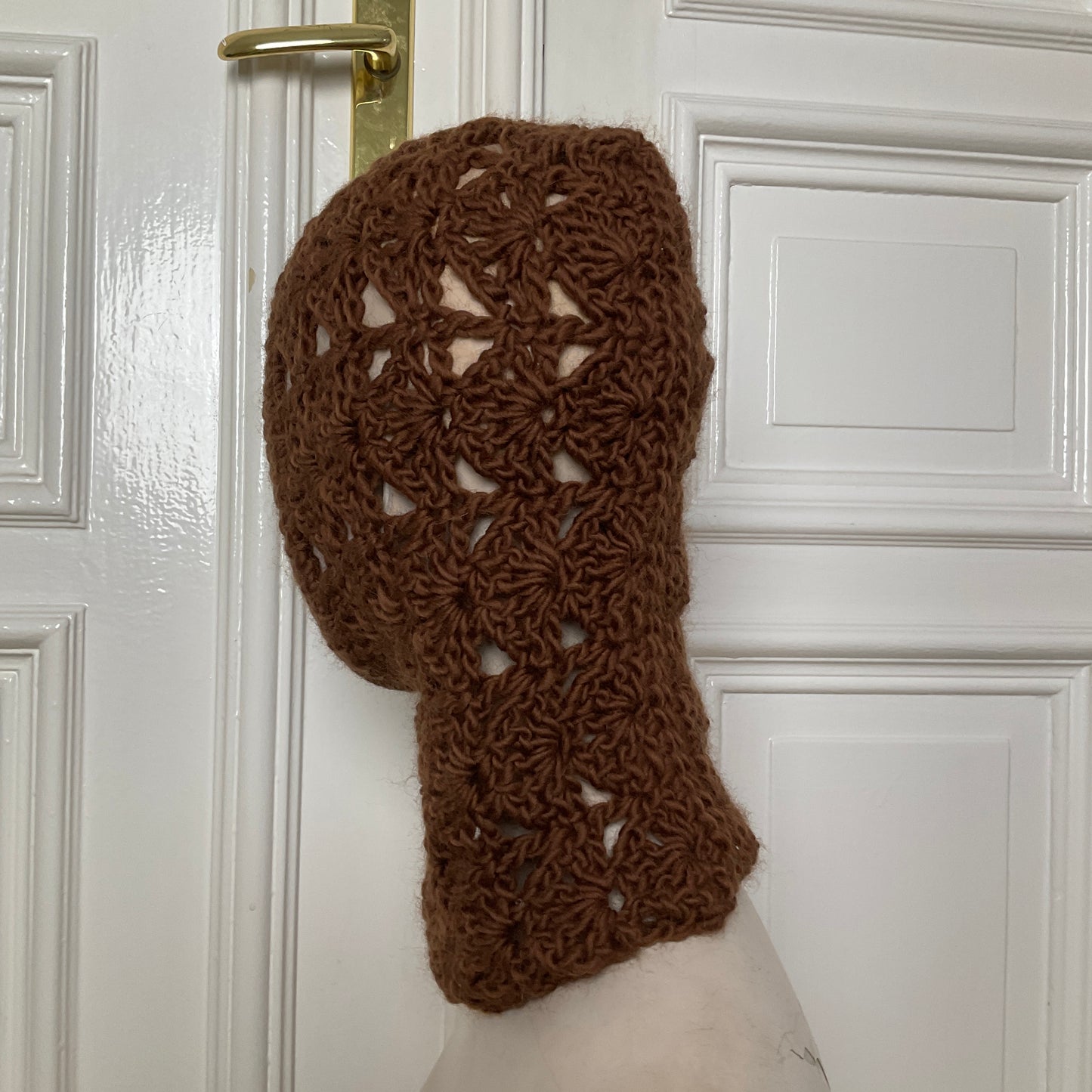 mođđe studio ~ cocoon 1 crochet balaclava in mud brown