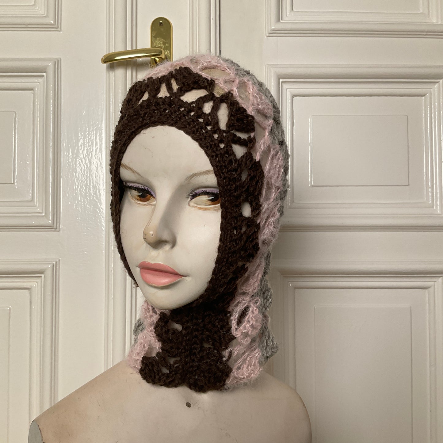 mođđe studio ~ cocoon 2 ice cream crochet balaclava