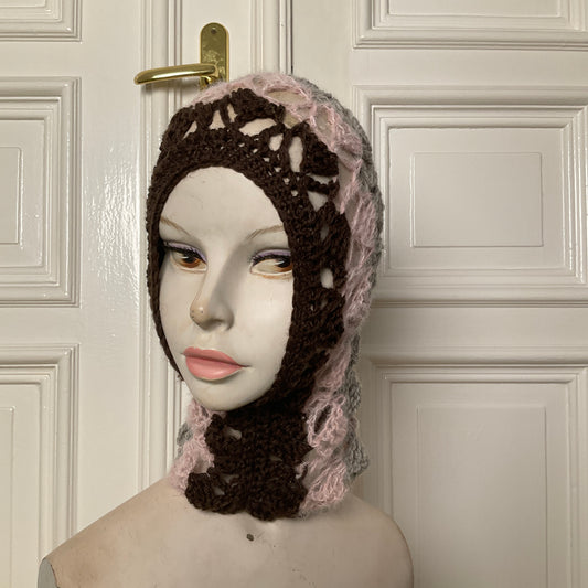 mođđe studio ~ cocoon 2 ice cream crochet balaclava