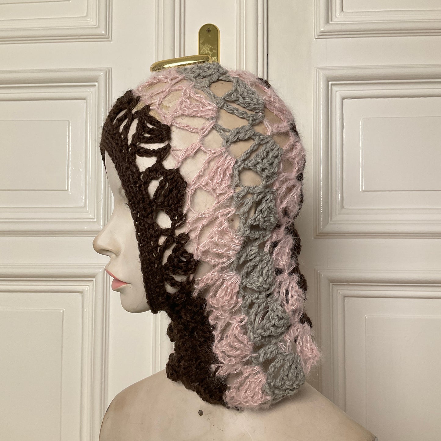 mođđe studio ~ cocoon 2 ice cream crochet balaclava